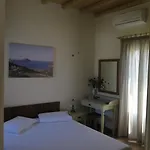 Kaminaki Amorgos * Ormos Aigialis