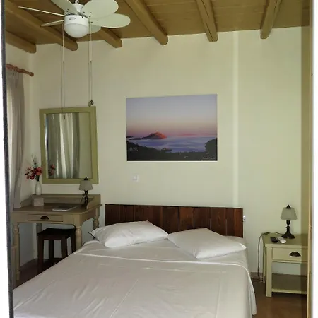 Kaminaki Amorgos アパート