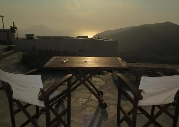 Kaminaki Amorgos * Ormos Aigialis